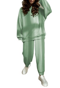 Conjunto de chándal para mujer, Sudadera con capucha de lana cálida personalizada, chándales para mujer, chándales de alta calidad para mujer - Product Image 5