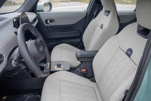 MINI Cooper C de 5 Puertas USADO, Año 2025 - Product Image 5