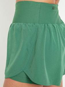 Pantalones cortos elegantes para mujer recién llegados de alta calidad al por mayor nuevos pantalones cortos de verano de diseño y color sólido para mujer - Product Image 3