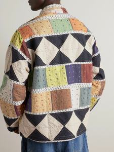 Chaqueta Casual Beige de Alta Calidad con Bordado de Patchwork Personalizado y Hombros Descubiertos para Hombre - Product Image 2