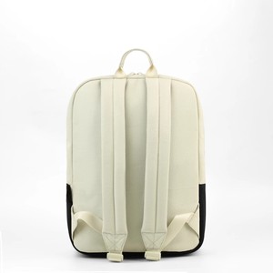 Mochila de Moda Impermeable de Poliéster con Cierre de Cremallera, Múltiples Compartimentos, Hecha en Vietnam, Unisex - Product Image 3