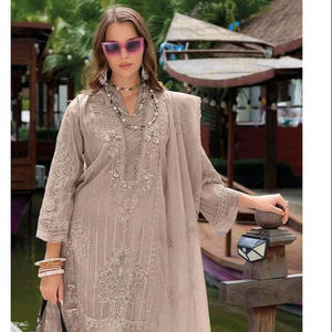Haut en organza brodé Salwar Kameez d'hiver pour femmes de qualité supérieure et tissu de haute qualité intérieur en fond Santoon mat lourd - Product Image 1