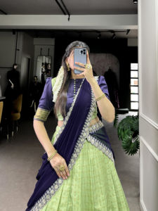 Haute qualité Zari Chex cousu Lehenga avec chemisier brodé Georgette Dupatta prêt pour mariage et tenue traditionnelle festive - Product Image 5