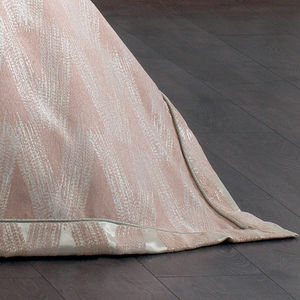 ชุดเครื่องนอนกูซิด แคปริซ ลายทาง 4 ชิ้น ผ้าเชนิลล์ 100% ซักได้ ขนาดคิงไซส์ สำหรับใช้ในบ้าน ผลิตในตุรกี - Product Image 6