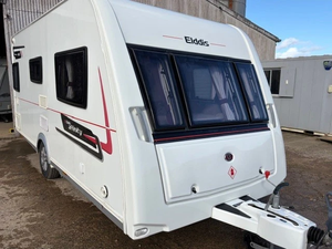 Caravana de Lujo Personalizada a Precio Accesible, Nueva, con Paneles Solares y Muebles, Remolque de Viaje Todoterreno - Product Image 5