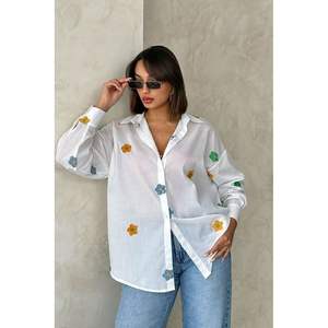 Blusas y Camisas de Voile Bordadas para Mujer, Producto al por Mayor - Product Image 5