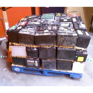 Déchets de batteries au plomb de qualité / Déchets de batteries de voiture usagées / Batteries au plomb-acide déchargées à vendre - Product Image 1