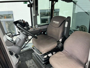 Tractor JCBB FASTRAC 8330 iCON STAGE 5, Maquinaria y Equipo Agrícola EN VENTA - Product Image 5