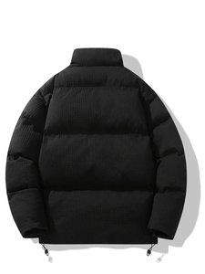 Chaqueta acolchada de invierno para hombre personalizada superventas, chaqueta de cuero recién llegada, transpirable, impermeable, de talla grande, decoración de piel OEM - Product Image 5