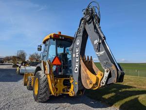 Chargeuse-pelleteuse John Deere d'occasion de haute qualité, modèles 310J, 310G, 410J, 315S, moteur diesel, pompe hydraulique Moog, capacité de charge nominale de 200 tonnes, modèle 2023 - Product Image 3