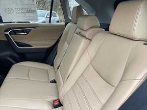 Très propre UTILISÉ 2023 T0Y0TA RAV4-XLE Premiumm Accident Free Disponible Offre Spéciale - Product Image 4