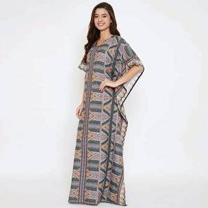 100% Algodón Estampado simétrico Maxi Longitud Hypnotize Multicolor Impresión digital Algodón Maxi Kaftan - Product Image 4