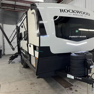 Caravana de Lujo 4x4 Mini, Euro 4-Euro 6, para 4-6 Personas, Todoterreno, de Fibra de Vidrio, con Ducha y Cocina - Product Image 1