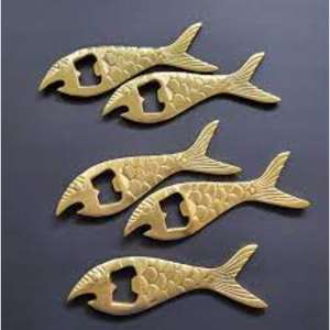 Ouvre-bouteille en laiton de qualité supérieure avec un design tendance, idéal pour les collectionneurs et un usage quotidien - Product Image 3