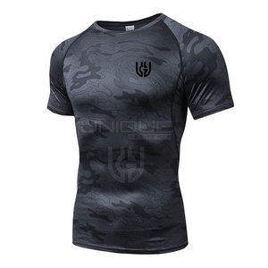 เสื้อแรชเม็ทแขนสั้นสำหรับผู้ชายเสื้อใส่เล่นยิมผ้ายืดพิมพ์โลโก้ - Product Image 1