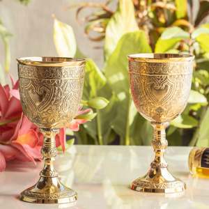 Copa de Vino de Latón Repujado, Diseño Vintage con Estilos Clásicos y Creativos para Bares, Martini, Hoteles y Regalos - Product Image 2