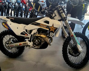 Motocicletas Todoterreno BEST HIGH QUALITY 2023 Para FC450 Edición Rockstar - Product Image 3
