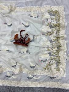 Hermoso diseño suave Tabby seda sari y blusa de seda Bangalori trabajo de bordado de hilo Multicolor con borde de encaje elegante - Product Image 2