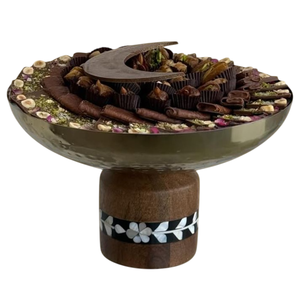 Bol de service pour chocolats de luxe moderne Falcon International, écologique, en métal doré, avec support en bois, passe au lave-vaisselle - Product Image 1
