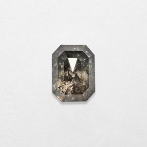 Diamant naturel poivre et sel de 0,75 ct, taille radiant, 5,41x4,17x2,94 mm, qualité excellente/bonne, pour la fabrication de bijoux - Product Image 1