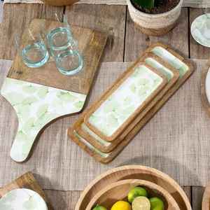 Planche à découper en bois et résine unique fabriquée à la main en Inde avec poignée Planche à découper Planche à servir le fromage Durable Facile à laver au lave-vaisselle - Product Image 6