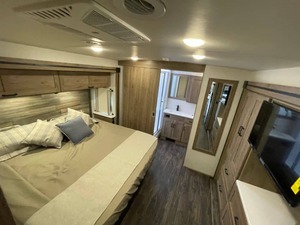 Nouveau Winnebago Sunstar 33K 2025 prêt à la vente - Product Image 3