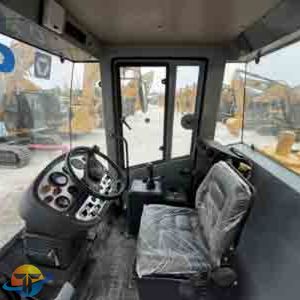 Rouleau vibratoire XCMG XS223J, capacité de 22 tonnes, état neuf, forte capacité de travail, prix bas, marque chinoise réputée, moteur unique - Product Image 1