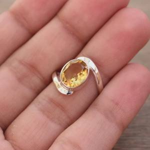 Bague ovale en citrine faite à la main, argent sterling, bijoux de luxe en pierres précieuses, cadeau pour femme, plaqué rhodium - Product Image 2