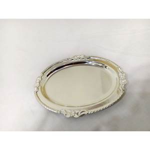 Plateau de service à un étage en aluminium doré attrayant avec un design classique, lavable au lave-vaisselle, pour un usage domestique et hôtelier - Product Image 6