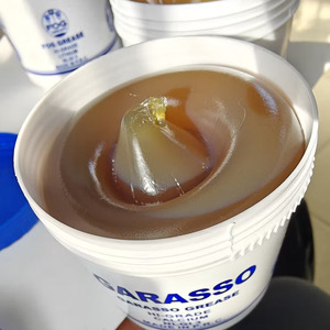 Mỡ <span class=keywords><strong>Lithium</strong></span> đa dụng MP <span class=keywords><strong>EP</strong></span> <span class=keywords><strong>3</strong></span> màu nâu hổ phách đậm, cứng, dày, có thể tùy chỉnh theo yêu cầu của nhà sản xuất thiết bị gốc (OEM) - Product Image 1