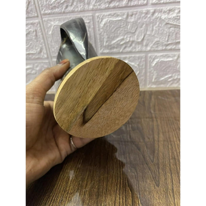 Mug en corne viking fait à la main, écologique, en matériau naturel, tasse à boire avec base en bois pour la maison, le bar, l'extérieur - Product Image 4