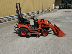 Pour tracteur chenillé 4x4 BX2680, boîte de vitesses automatique, longue durée de vie, fabriqué en France, garantie 1 an, livraison rapide disponible - Product Image 5