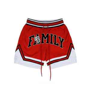 Short en maille respirante pour homme de qualité supérieure personnalisé avec impression de logo texture lisse et look moderne prêt pour le fitness - Product Image 4