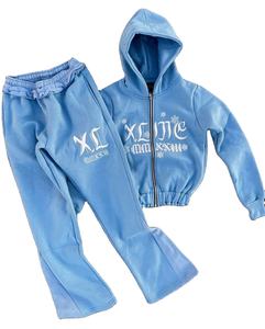 Ensemble pantalon de survêtement évasé et sweat à capuche unisexe à impression personnalisée Survêtement en éponge française deux pièces avec strass grande taille pour femmes - Product Image 1