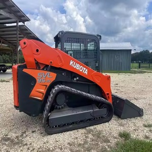2024 Kubota รถลื่นไถล SSV75ล้อสำหรับขายได้รับการดูแลอย่างดีด้วยกำลังเครื่องยนต์64HP และส่วนประกอบเกียร์หลัก - Product Image 2
