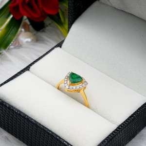 Royal Trillion Emerald 14K Gold Ring Features Rare Green Gemstone Handcrafted In Sleek Band Perfect For Modern Luxury Style - Product Image 4