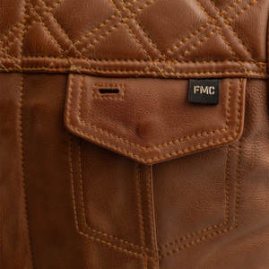 Gilet de moto à col montant sans manches pour hommes 100% cuir avec décoration de poche et fourrure Design personnalisable Vêtements pour hommes - Product Image 5