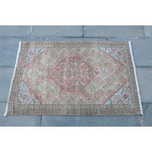 Tapis turc vintage de 2,1 x 3,1 pieds, petit tapis, tapis oriental rouge - Product Image 4