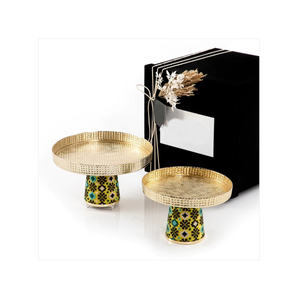 ชุดที่ตั้งและเซิร์ฟเวอร์ของหวานแบบทำมือสุดหรู2ชิ้นเหมาะสำหรับร้านอาหารงานวันเกิดปาร์ตี้เค้กและช็อกโกแลต - Product Image 2