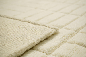 Top Grade Modern Handmade Woollen <b>Rug</b> Lively Handwoven Wool <b>Boho</b> Design Washable Floor Carpet for Home Use - Product Image 5