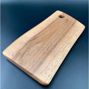 Tabla de cortar de madera de diseño estándar para cortar y cortar en cubitos disponible a la tasa de venta completa con calidad superior al mejor precio - Product Image 1