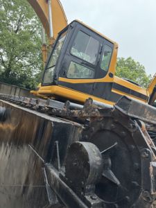 Used Caterpillar 320BL Amphibious Excavator 20T Hydraulic Crawler Digger with Extra Long Extended Boom 18m Engine Pump Included - Product Image 5