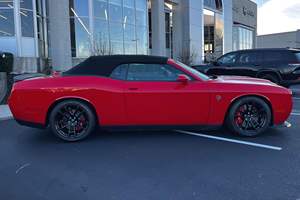 Dodge Challenger SRT Hellcat Jailbreak Convertible 2023 Usado (LHD/RHD) - Product Image 4