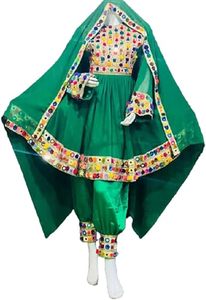 À la mode 2024 hiver grande taille Afghani Kuchi robes velours et soie de qualité supérieure - Product Image 5