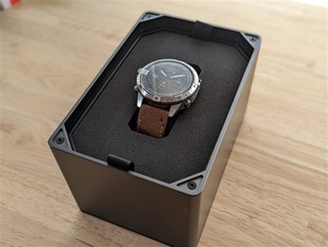 Reloj Garmin MARQ Adventure, el Más Vendido, Moderno Rastreador de Actividad Física con Pantalla IPS, 100% Original de Fábrica Sellado - Product Image 3