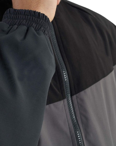 Conjunto Deportivo Ligero de Nailon Impermeable con Contraste de Color Personalizado al por Mayor para Hombre, Conjunto de Chaqueta Deportiva con Cremallera y Pantalones para Correr - Product Image 2