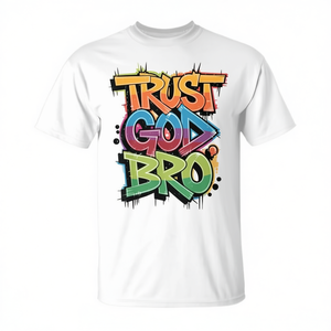 T-shirt divertente per ragazzi con design cristiano e tocco umoristico, promozionale, che incoraggia la fiducia in Dio - Product Image 2