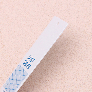 ป้ายแขวนกระดาษรีไซเคิลเป็นมิตรกับสิ่งแวดล้อมสำหรับเสื้อผ้าและรองเท้าพร้อมโลโก้กำหนดรูปร่างและขนาดได้เอง - Product Image 3