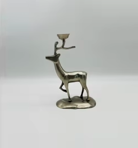 Candelabros de Reno dorados de lujo modernos, Navidad decorativo de centro de mesa, amplio rango de uso, Diseño Artesanal para el hogar - Product Image 3