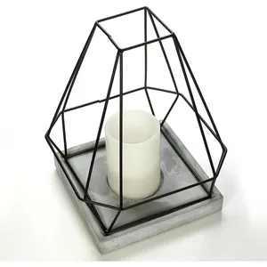 Linterna de Metal hecha a mano grande estilo latón antiguo aspecto rústico decoración de temporada festiva linterna de Metal disponible hecha por Zahid Exports - Product Image 1